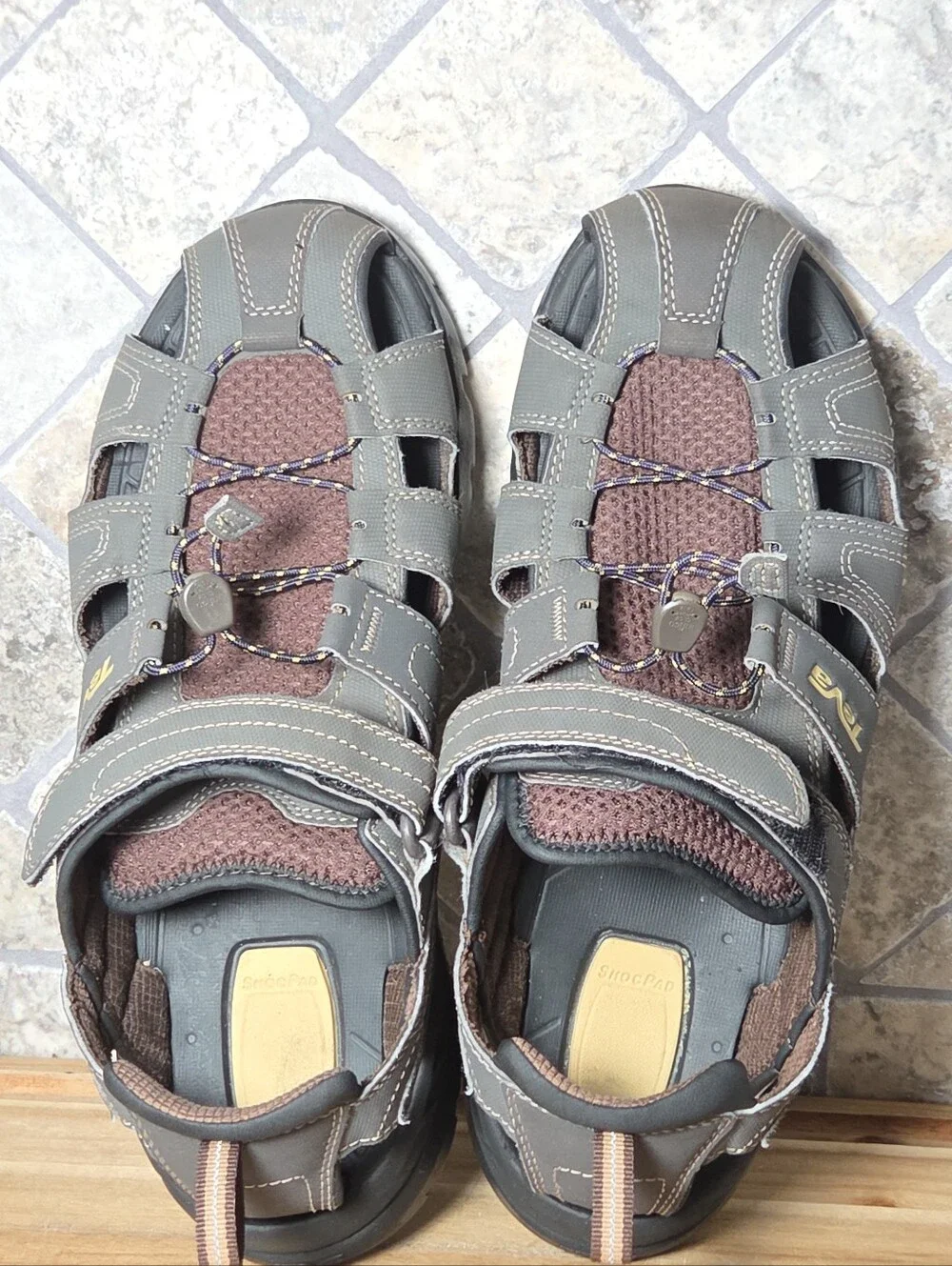 Teva Forebay Men's Closed Toe Shock Pad Adjustable Hiking/ Water Sandals 10 D